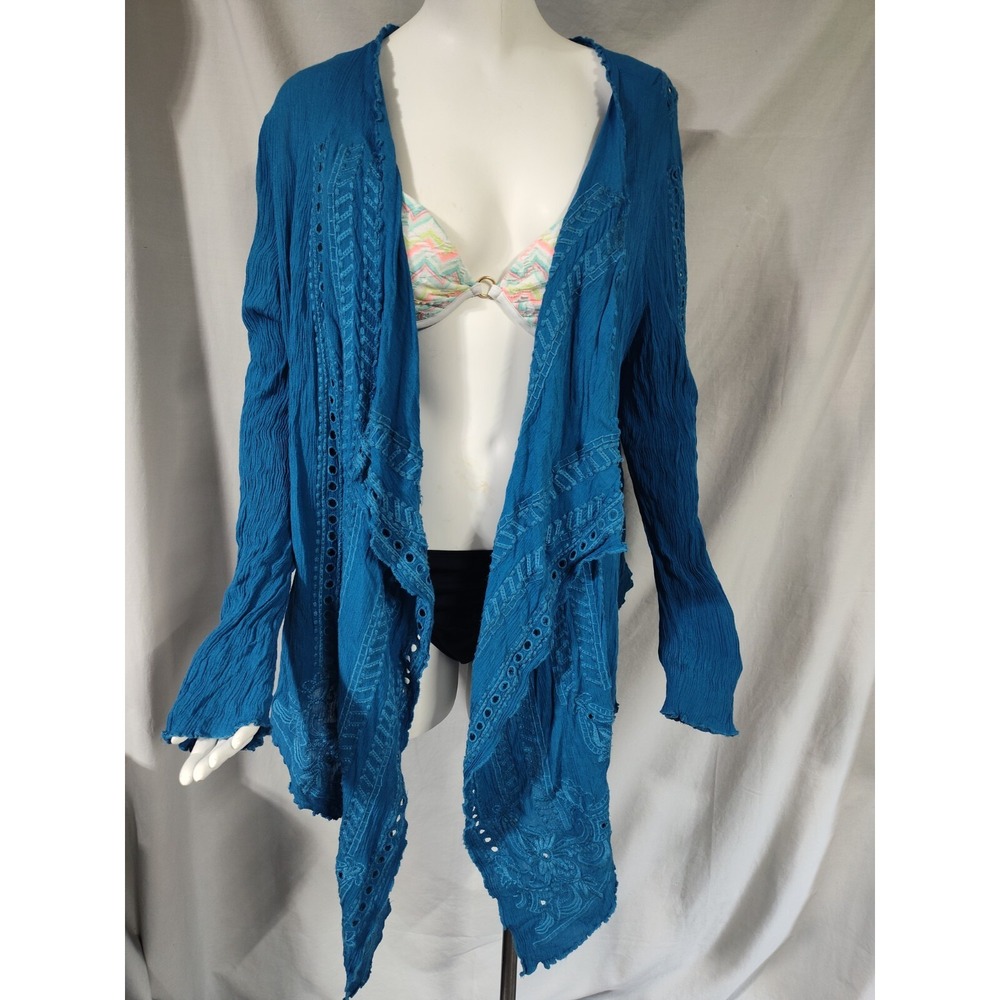 Given Kale XL blue front pointelle cardigan eyelet embroidered long sleeve